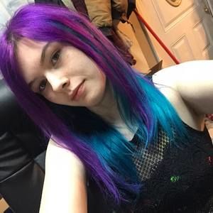 Meet your Posher, Kat